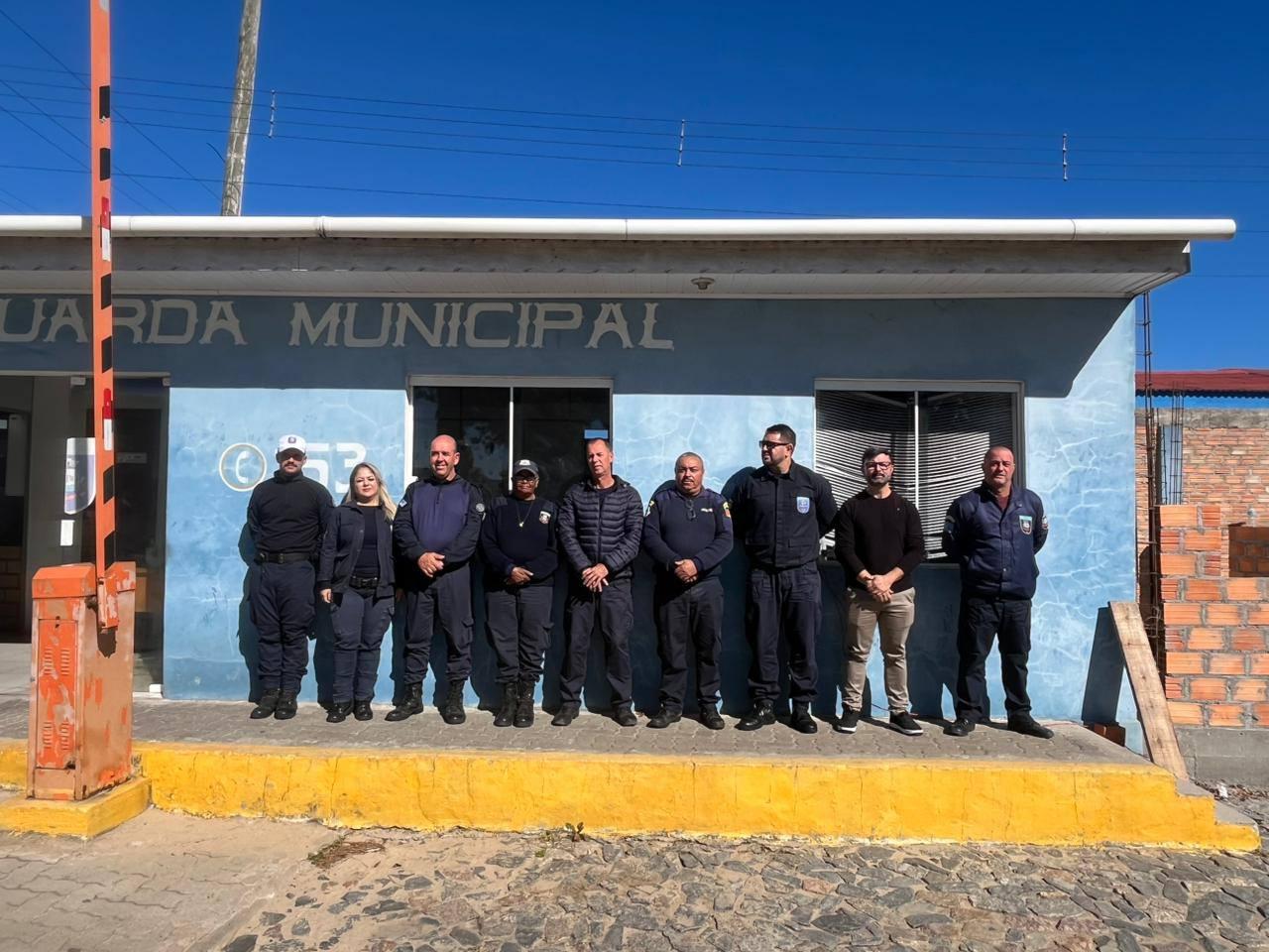 GUARDA MUNICIPAL SEGUE FORA DAS RUAS E POPULAÇÃO QUESTIONA AUSÊNCIA DO PATRULHAMENTO PREVENTIVO EM SÃO JOSÉ DO NORTE
