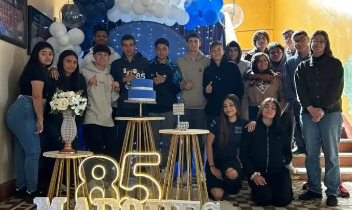 HOMENAGEM: E.E.E.F MARQUES DE SOUZA COMPLETA 85 ANOS