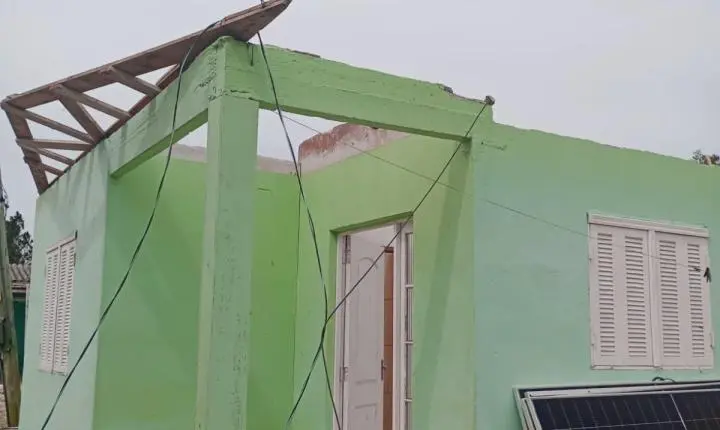 Temporal deixa 700 casas danificadas e 40 destruídas em São José do Norte